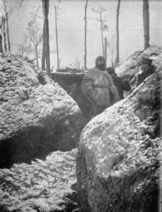 The British 11th Hussars in the trenches in 1915. After the opening phase of mobile warfare, many cavalry units were dismounted and served as infantry. 
